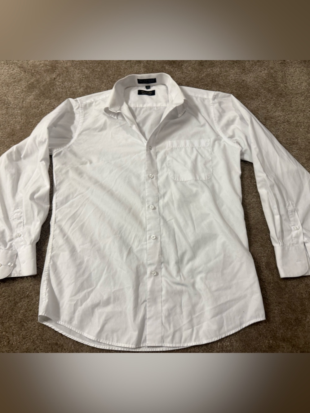 Amanti Men’s Classic White Long-Sleeve Dress Shirt with Chest Pocket